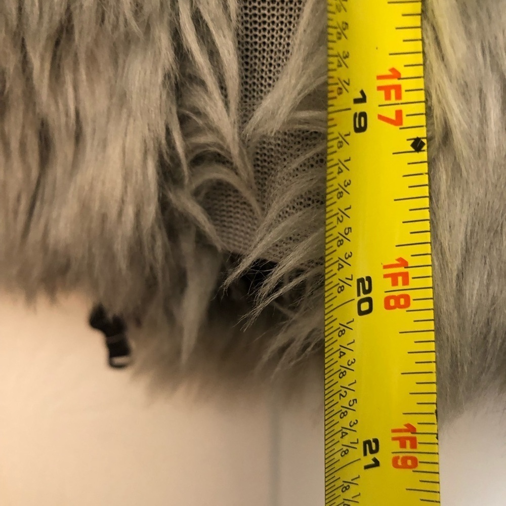 Rachel Roy size XL black & gray faux fur vest zip front - Picture 8 of 10
